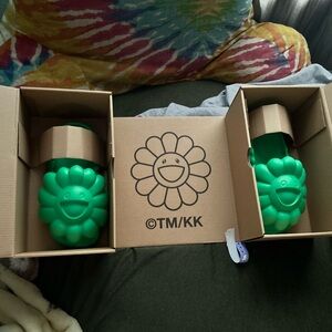 Takashi Murakami Ohana Full Bloom slides Deadstock -never worn island green sz 6